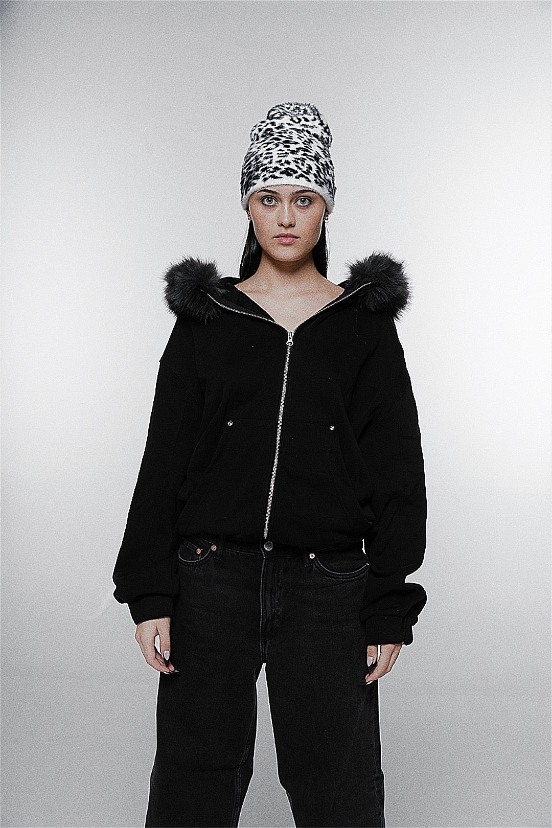 “SNOOW LEOPARRD” BEANIE